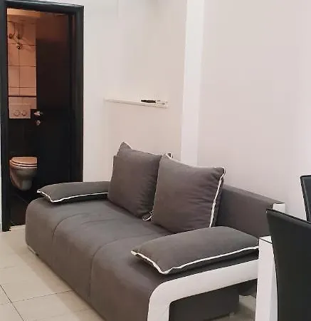 Centar Апартаменти *