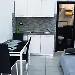شقة Centar